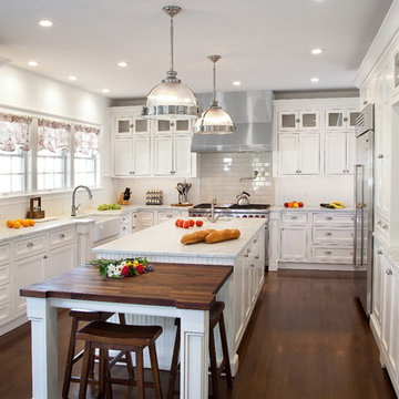 Transitional White Kitchen in NY