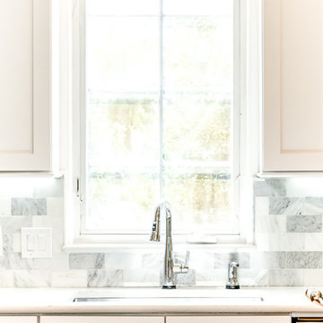Transitional white kitchen remodeling - Ceder Hill