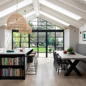 Triple external steel doors with triangular fix