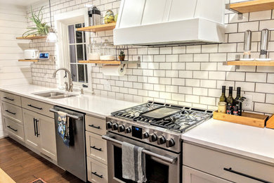 Example of a large cottage kitchen design in New York