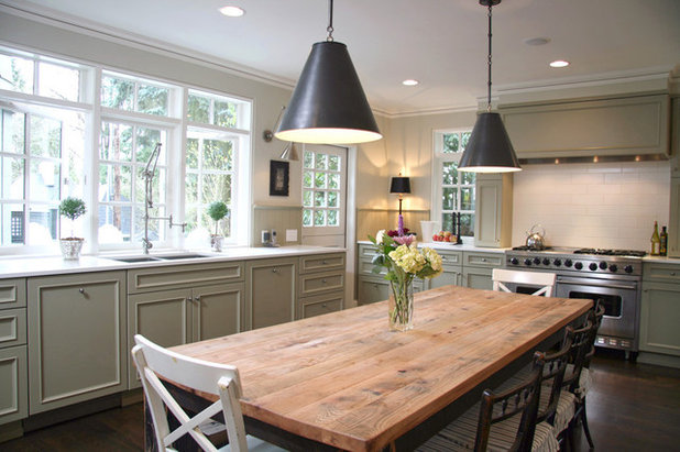 Traditional Kitchen by Fraley and Company