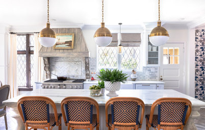 Kitchen of the Week: Hand-Painted Range Hood and Classic Finishes