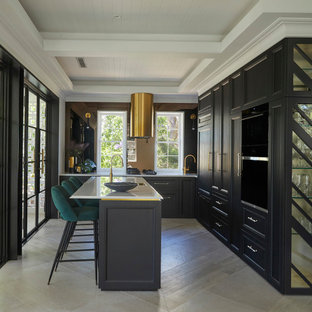 Inspiration for a transitional kitchen in Sydney.