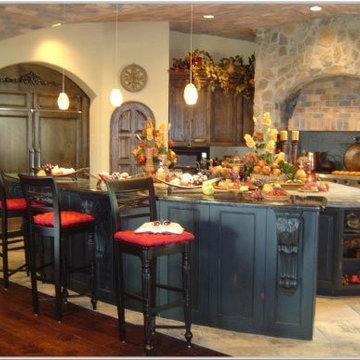 Tuscan Style Kitchen in Paradise Valley