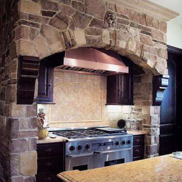 Tuscan Villa Stone Veneer Kitchen - Coronado Stone Veneer