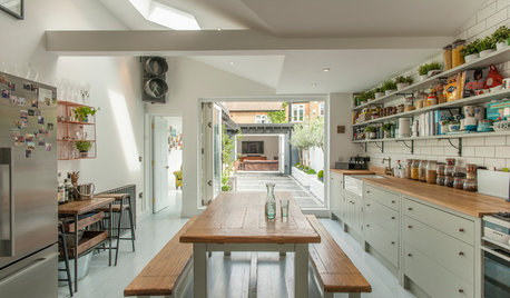 British Houzz: Heritage Coach House Gets Homely Renovation