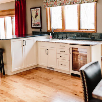 Two Leveled Bar with Two Different Granite Tops