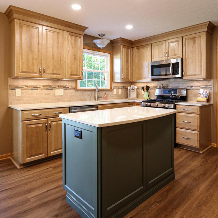 Green Quartz Countertops Photos & Ideas Houzz