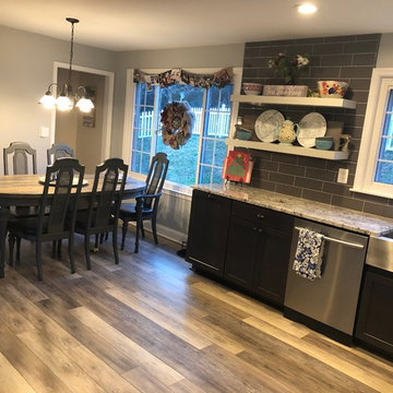 Two toned kitchen