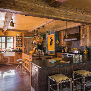 Unique Kitchen with Modern Amenities