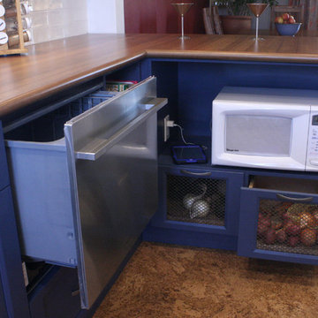 Universal Design galley kitchenk