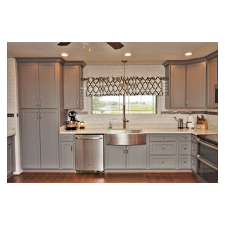 62 Kitchen Cabinet Ideas For a Stunning Kitchen - The Spruce