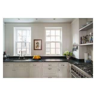 https://st.hzcdn.com/fimgs/pictures/kitchens/upper-east-side-atelier-weil-friedman-architects-img~ee016bf20ae369aa_1103-1-4d8628b-w320-h320-b1-p10.jpg