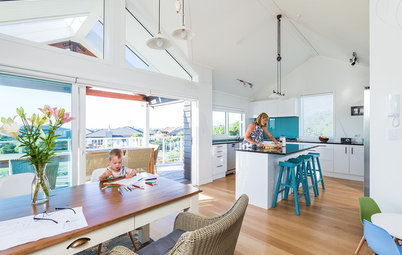 A Year-Round Beach House Borrows Boat Shed Style