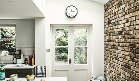 London Houzz: A Tiny Cottage Gets a Bright, Space-Enhancing Reno