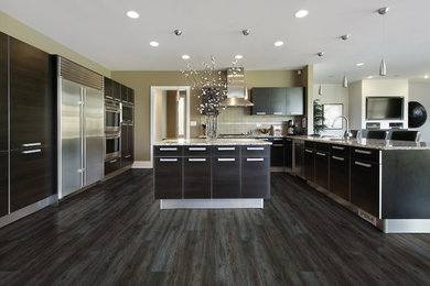 US Floors COREtec Plus 9" Metropolis Oak 50LVP605