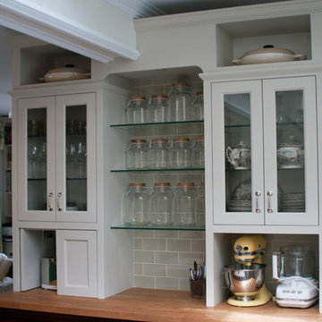 Valley Trail: Custom kitchen cabinetry 02