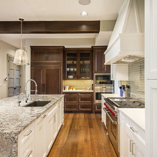 Transitional kitchen ideas - Example of a transitional kitchen design in New York