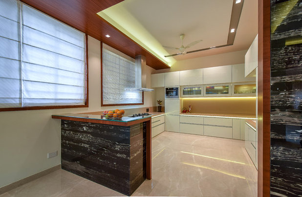 Contemporary Kitchen by Nayan Soni Photography