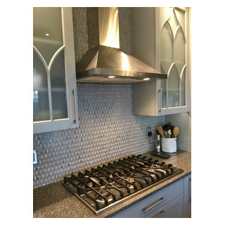 Viking Range top with dimensional backsplash - Transitional - Kitchen -  Milwaukee - by timothyj kitchen & bath, inc.