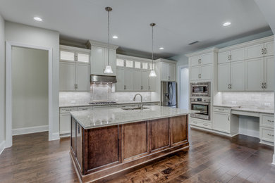 Example of a tuscan kitchen design in Jacksonville