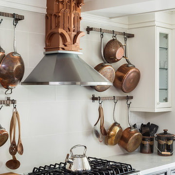 Vintage Beach Home - Dream Art Deco Kitchen
