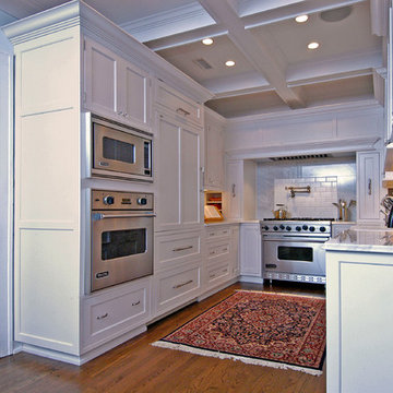 Vintage Chicago Condo Kitchen Remodel