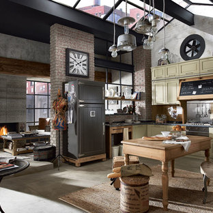 Vintage Industrial
