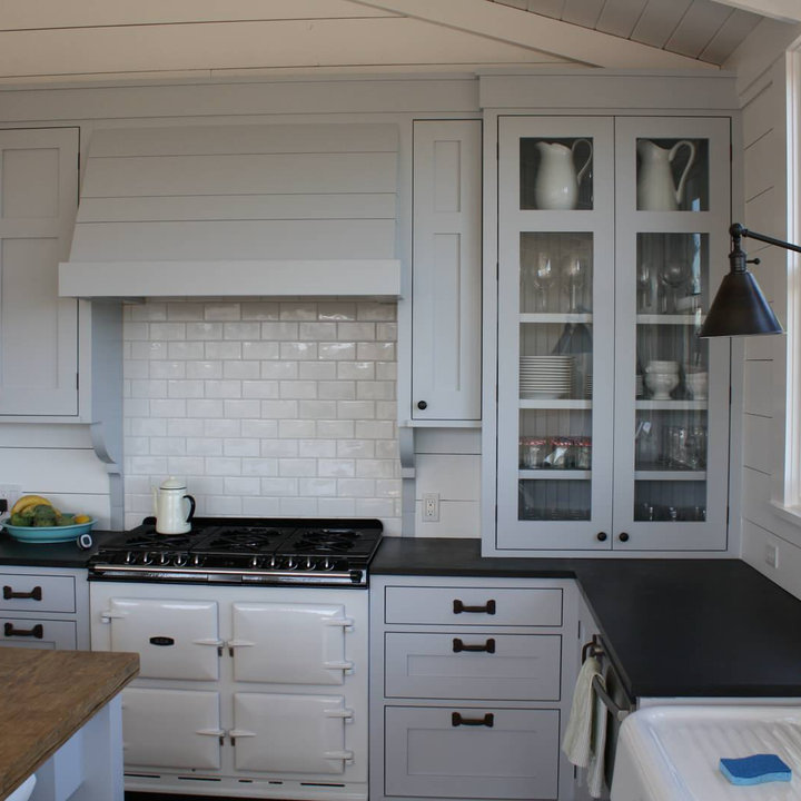Stove Top Hood - Photos & Ideas | Houzz