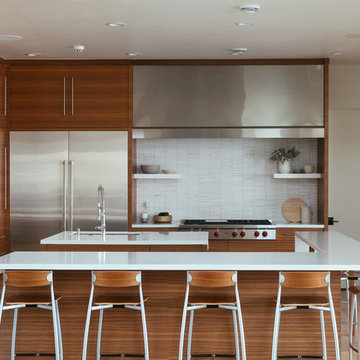 Vivint Smart Home in a Contemporary Kitchen