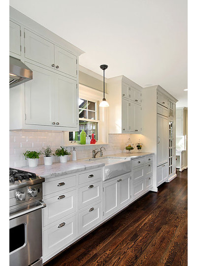 Traditional Kitchen by Logan's Hammer Building & Renovation