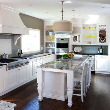 Warm & Inviting Traditional Kitchen