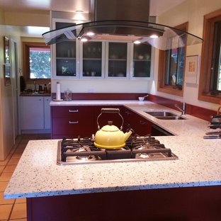 75 Beautiful Kitchen With Red Cabinets And Recycled Glass Countertops Pictures Ideas November 2020 Houzz