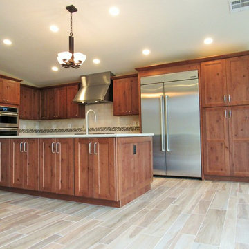 Warm Contemporary Kitchen