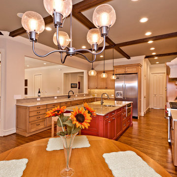 Warm Dallas Kitchen