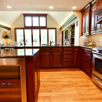 Wasinger Traditional Kitchen with Addition