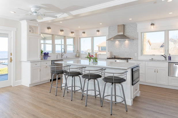 7 Smart Ideas for the End of a Kitchen Island