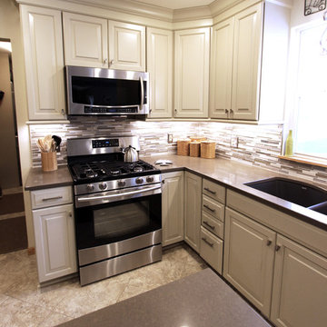 Waypoint Painted Cashmere Cabinets with Eternia Randwick Countertops ~ Medina, O