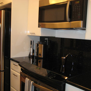 West End - Mid Century Modern, Condo - Kitchen