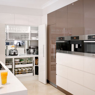Inspiration for a contemporary kitchen in Sydney.