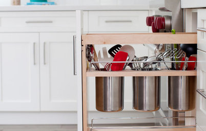 12 Custom Storage Solutions for a Clutter-Free Kitchen