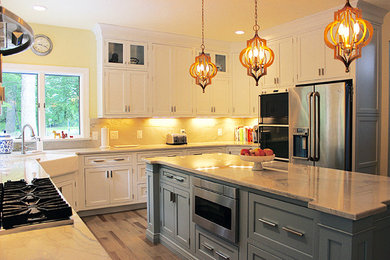 West Windsor, NJ Kitchen Remodel with Mouser Centra Cabinetry
