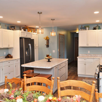 Wheatfield, IN. Haas Lifestyle Collection. White Maple Kitchen