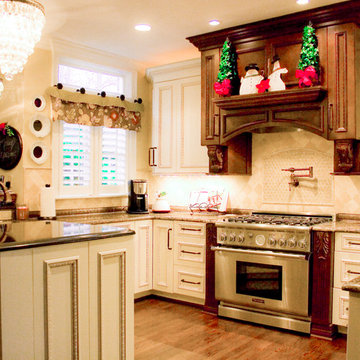 White and Bright Vintage Traditional Kitchen