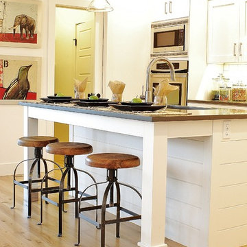 White & Gray Modern Farmhouse Kitchen