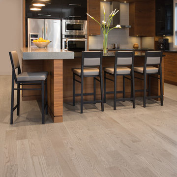 White & Light Hardwood Flooring