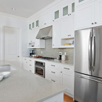 White Beach Kitchen