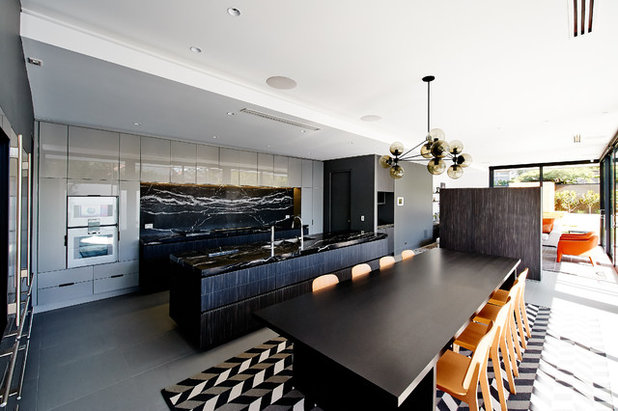 Contemporary Kitchen by In2 Pty Ltd