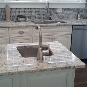 White Ice Kitchen