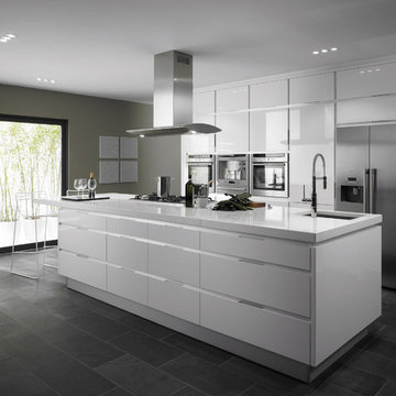 White Kitchen Remodeling Ideas